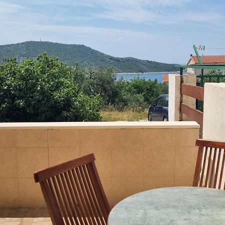Apartmani Toni Poce 2 Primošten Esterno foto