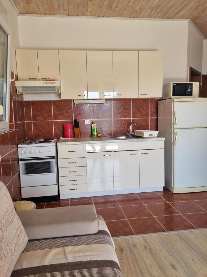 Apartmani Toni Poce 2 Primošten Esterno foto