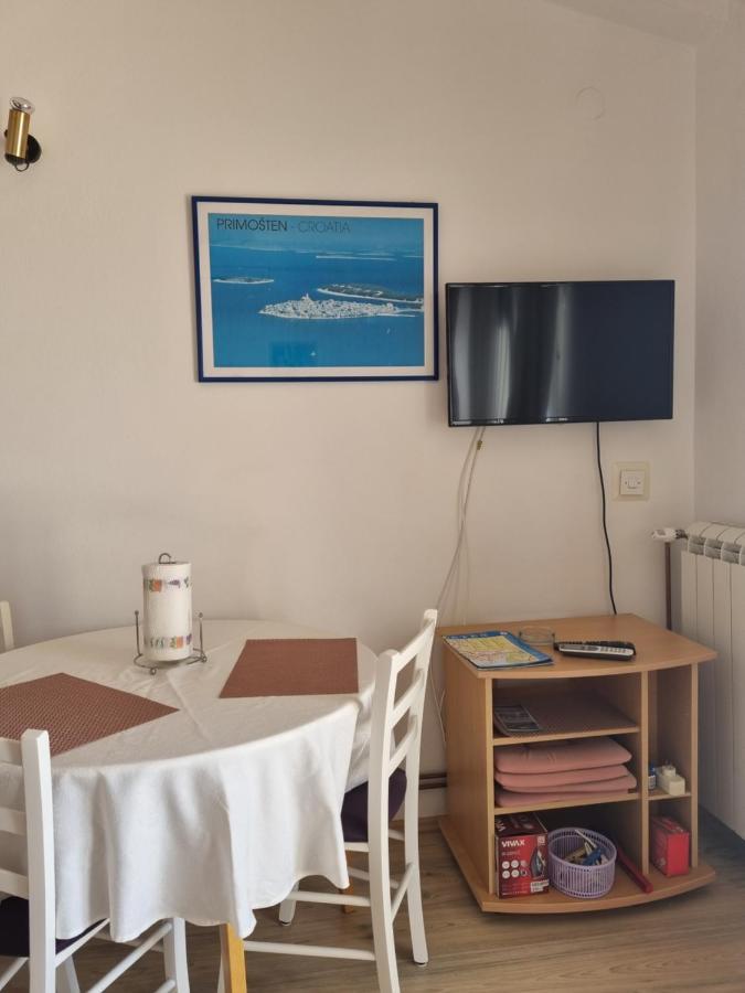 Apartmani Toni Poce 2 Primošten Esterno foto