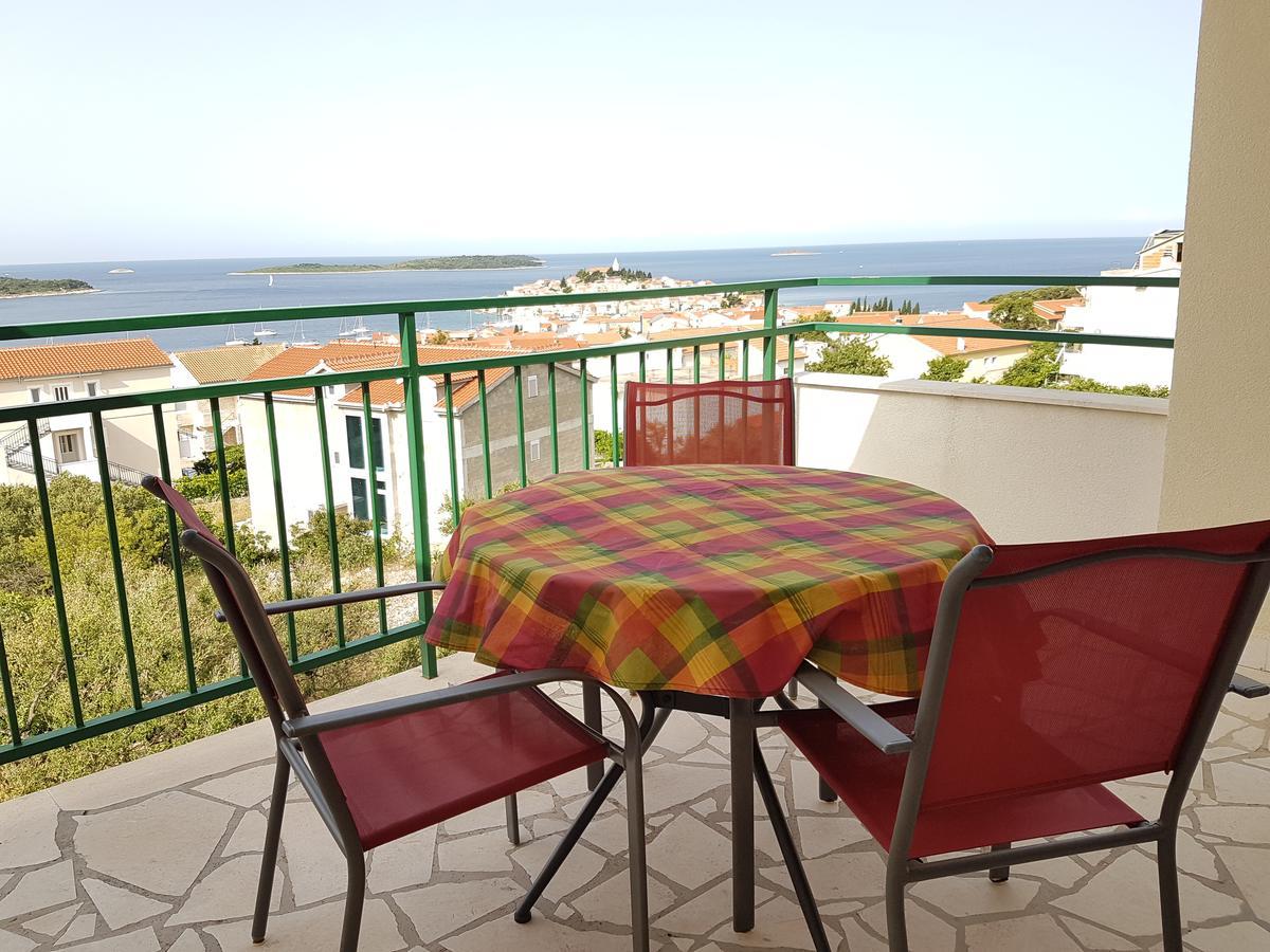 Apartmani Toni Poce 2 Primošten Esterno foto